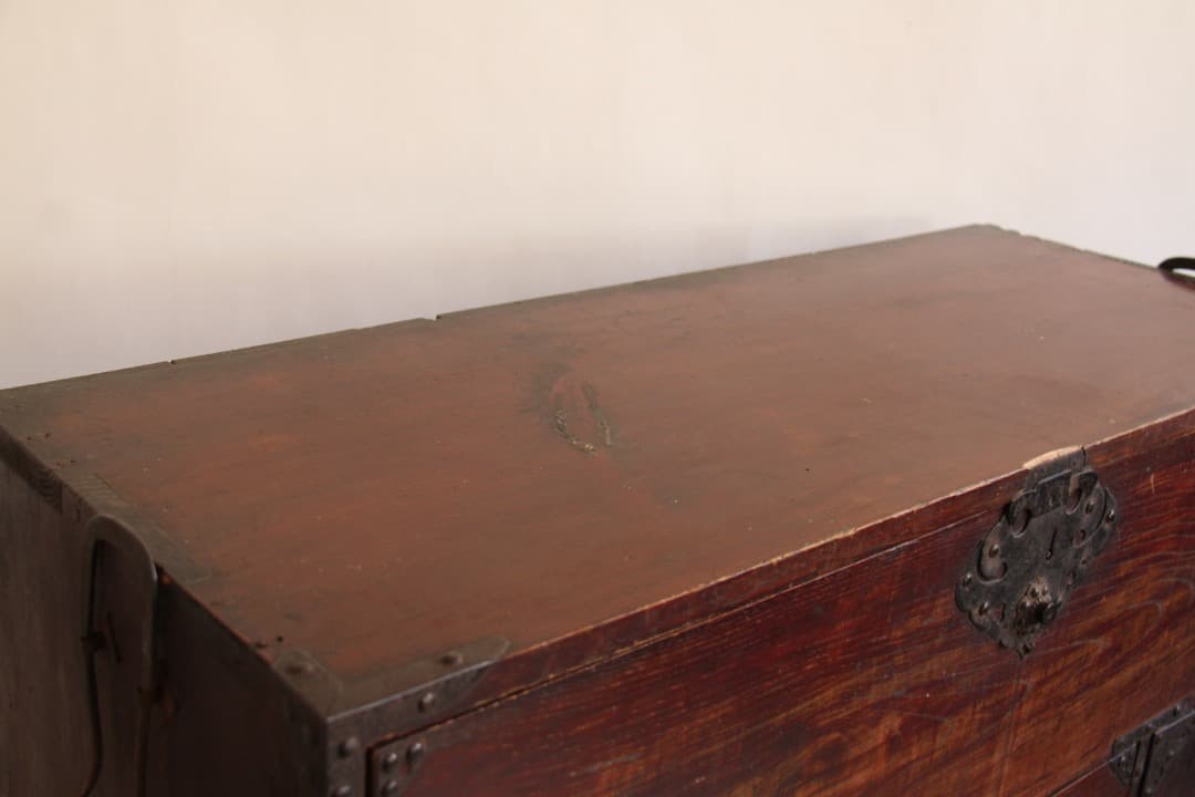 和箪笥　タンス　チェスト　4段　古道具　古家具　ビンテージ　アンティーク　レトロ