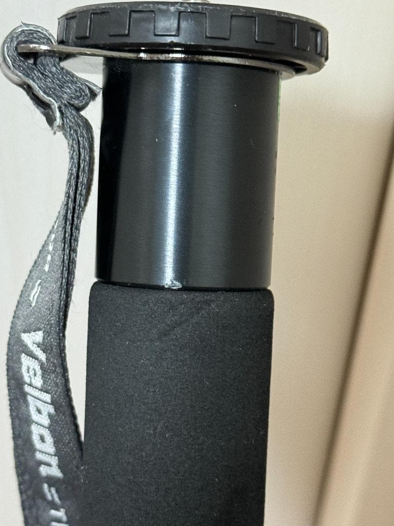 Velbonカーボン一脚　GEOPOD N64