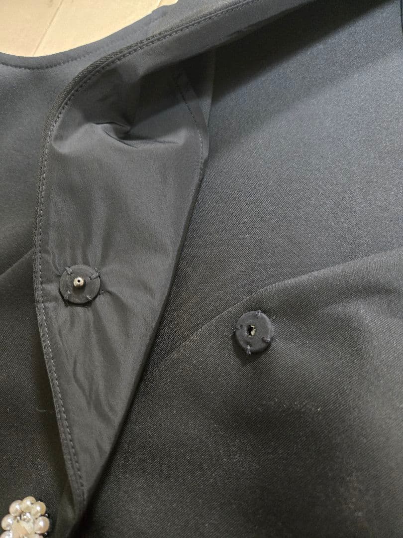 新品スーパービューティSuperBeautyビジューブラックベスト黒40