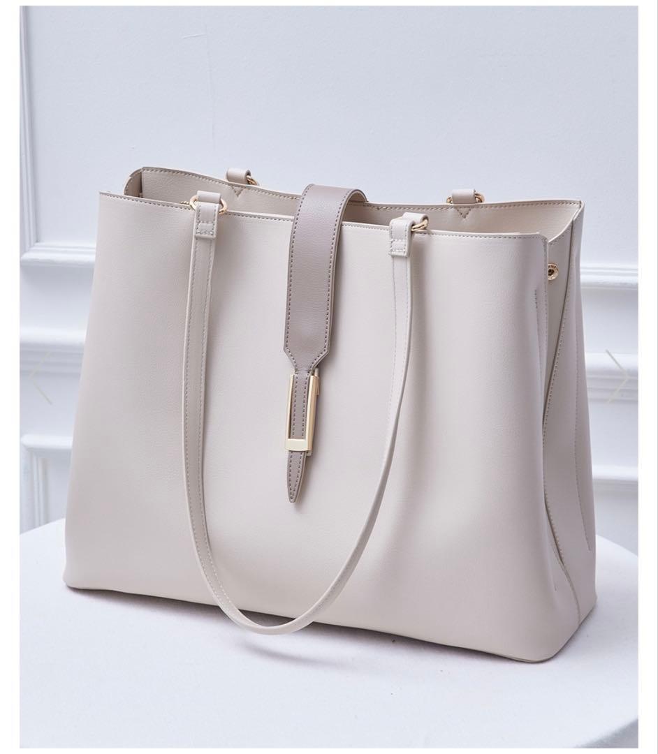 12Twelve Agenda A4トートバッグ