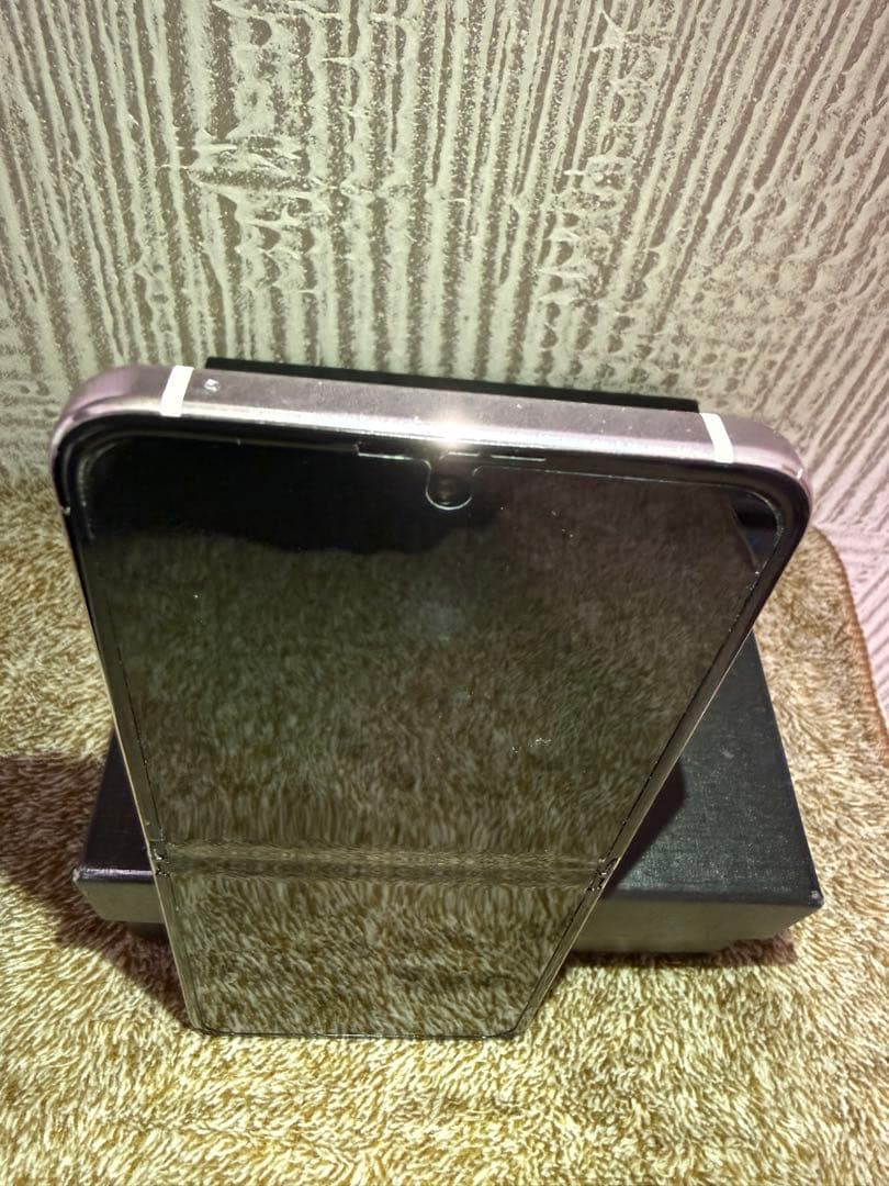 M*O様 Galaxy Z Flip5 256GB ラベンダーSIMフリー