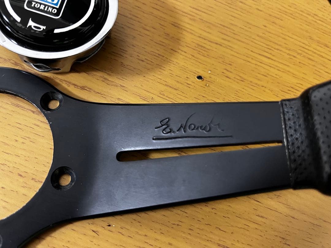 メ*)様 ナルディ　φ34 ディープコーン ステアリング ホーン故障