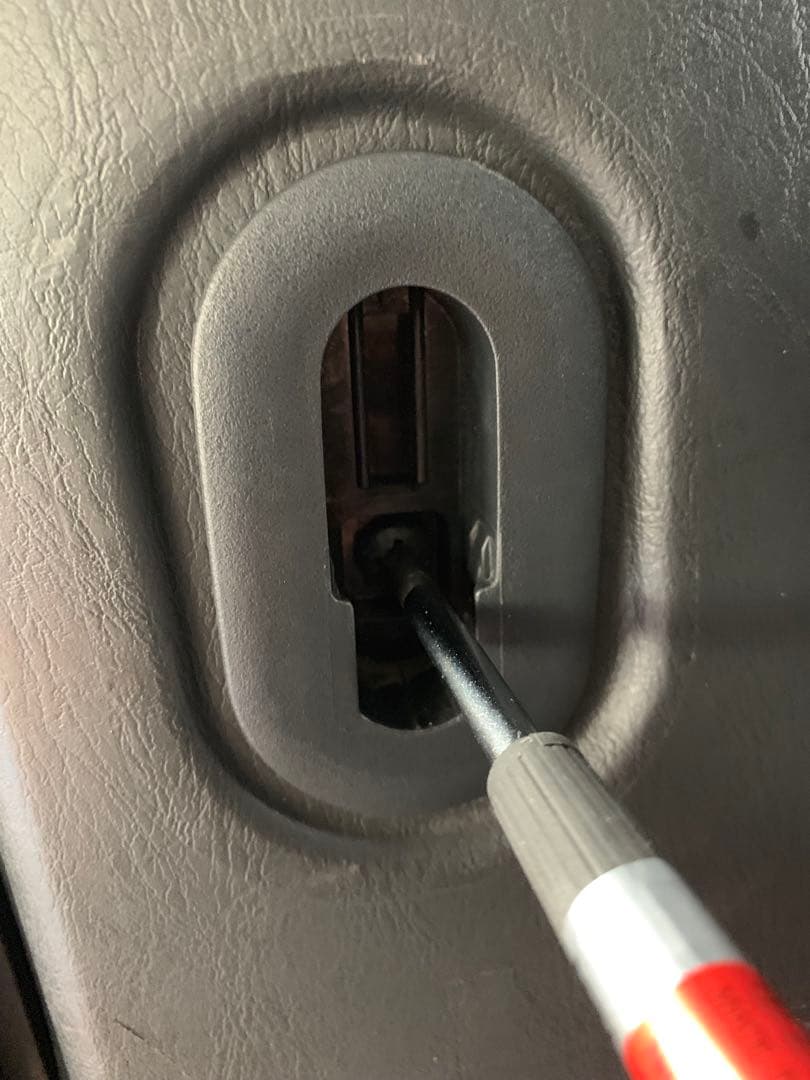 m.o.kamesanさん予約 ハイエース　折り畳み　セカンドテーブル　金具のみ