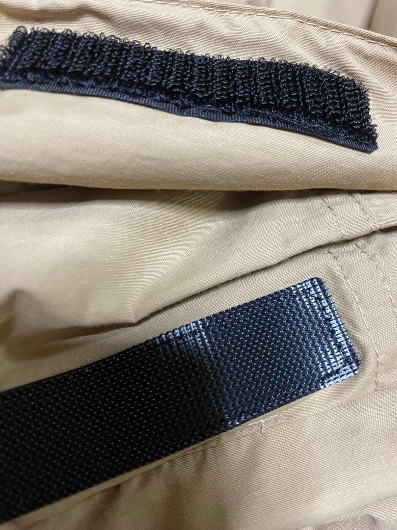 peateピート　ナイロンブルゾン