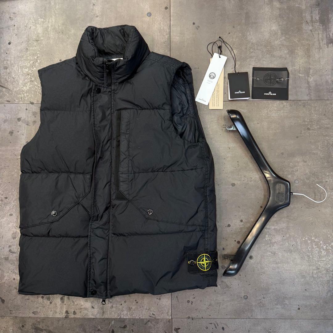 STONE  ダウンベスト