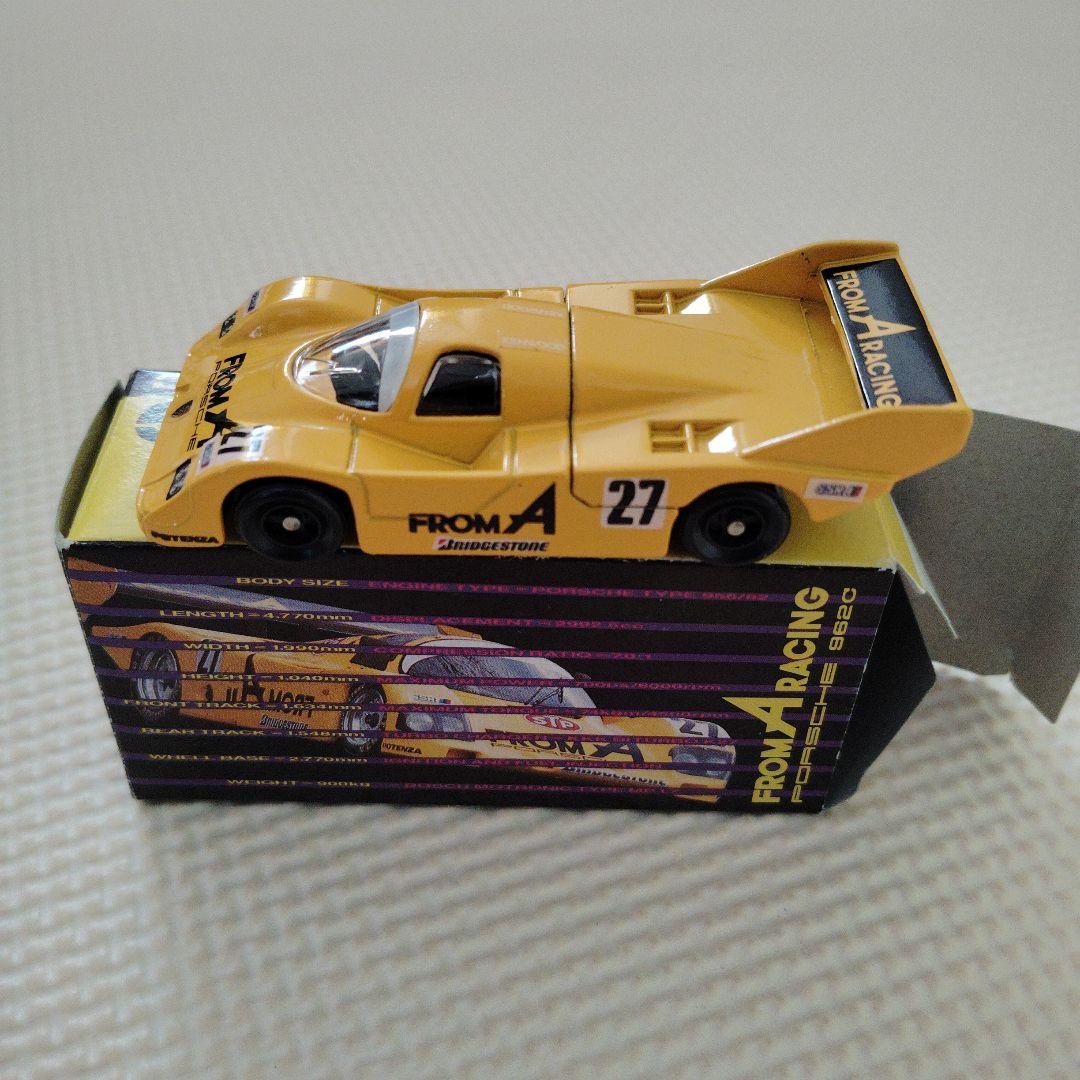 トミカ　 ポルシェ 962