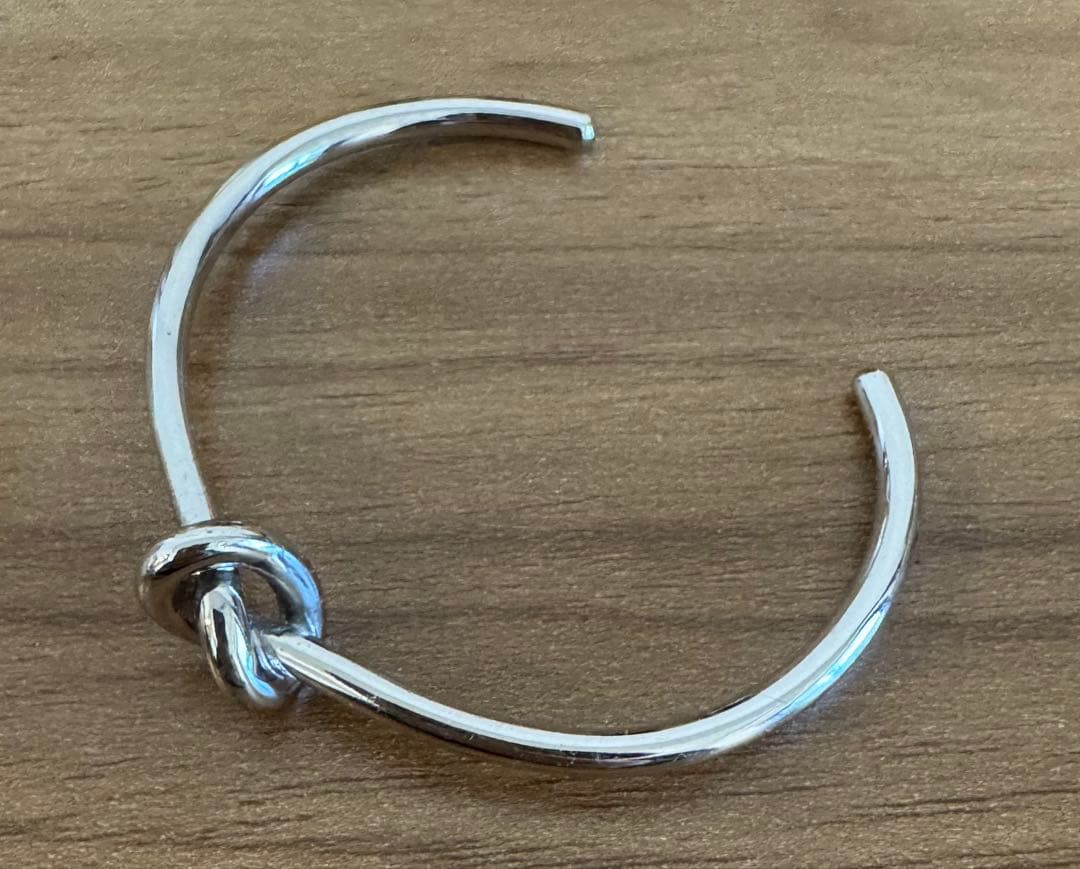 CELINE ノットデザイン バングル