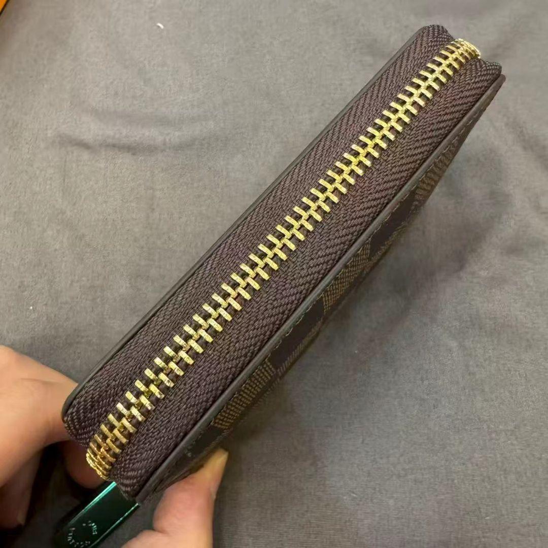 【匿名送料込み】ファスナー 財布 小銭入れ