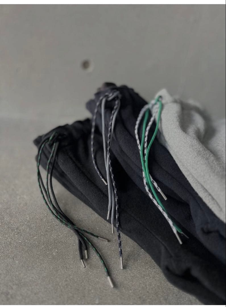 JULY NINE フリースパンツ2026 AW完売商品 グレーＬサイズタグ付き