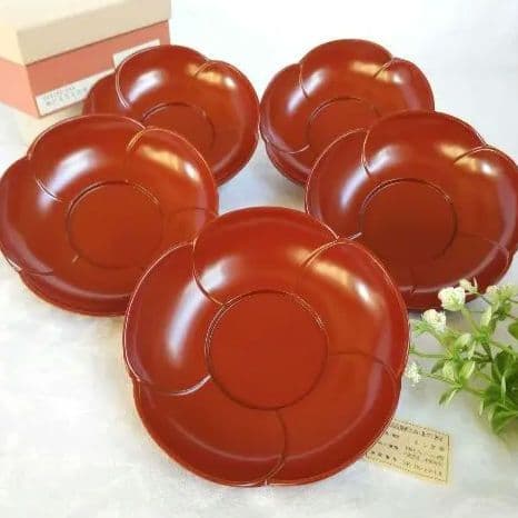 ぷくりん様リクエスト 3点まとめ商品／輪島菊割皿美濃焼蓋付蒸しグラタン碗福梅茶托