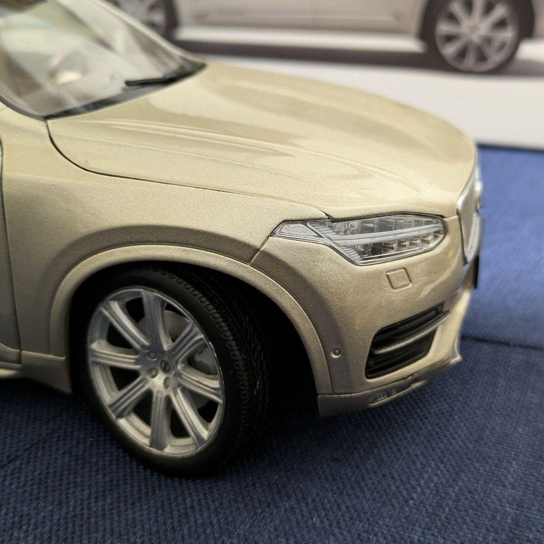 ボルボ　 XC90 ミニカー 1/18　修復あり　ジャンク
