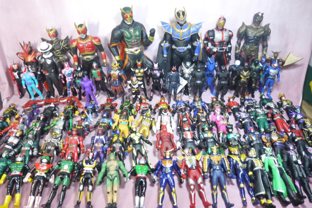 ライダーヒーローシリーズ　ビッグサイズソフビフィギュア　96体セット