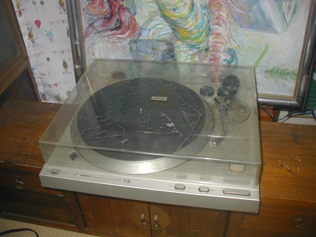 パイオニア PL- L-350 フルオートプレイヤー。カバーにキズかなり多い