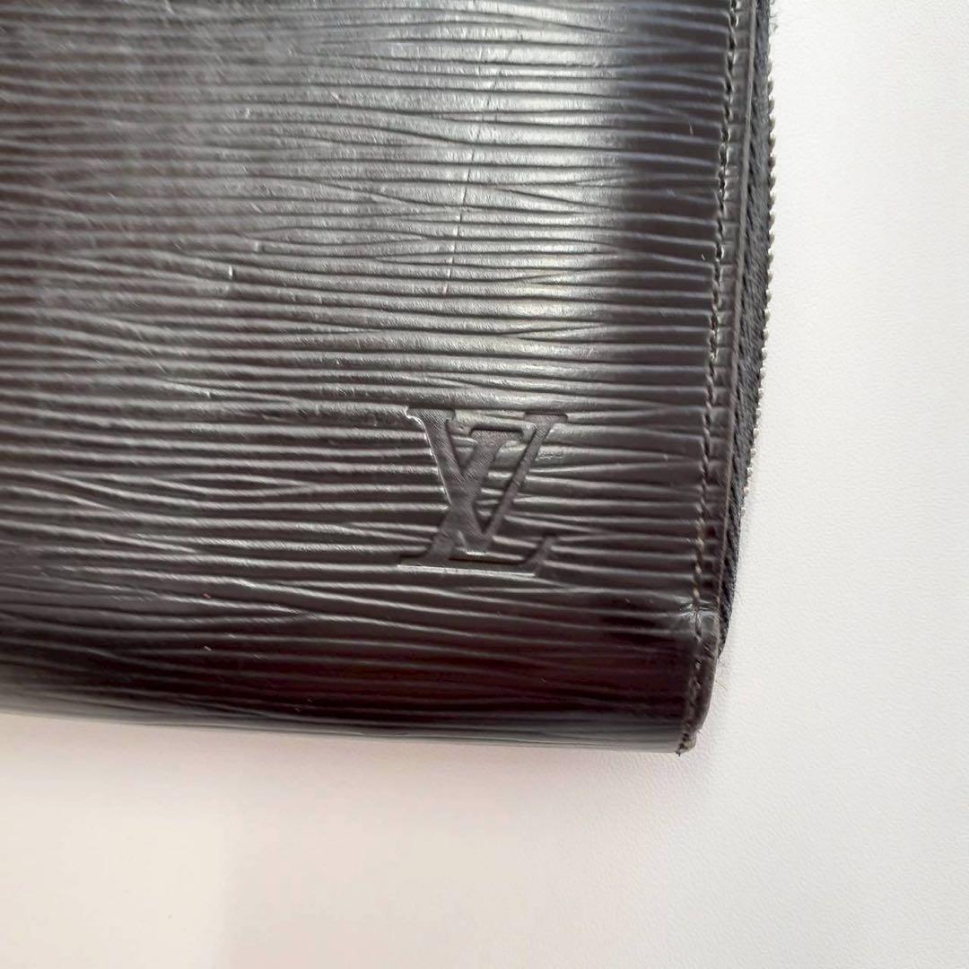 Louis Vuitton ルイヴィトン エピ ジッピーウォレット 長財布 黒