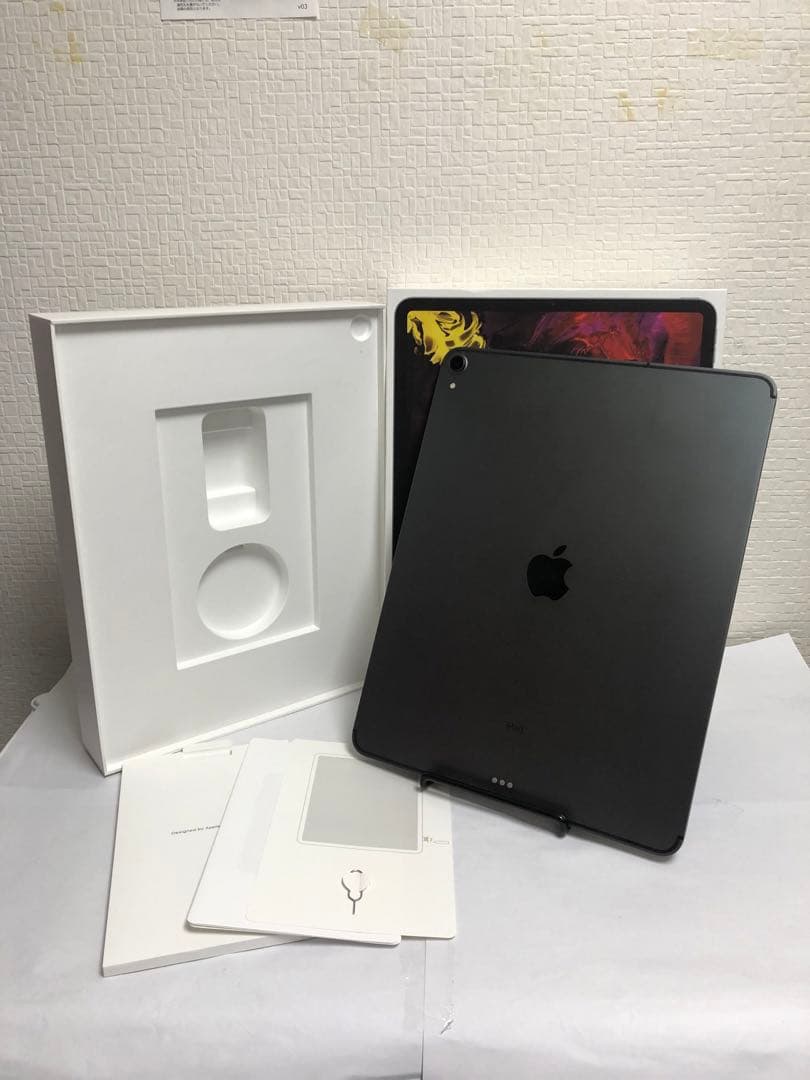 iPad Pro 12.9インチ 第3世代 256GB AU SIMフリー 58