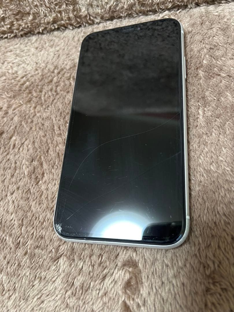 携帯電話本体 iPhone XR 64G