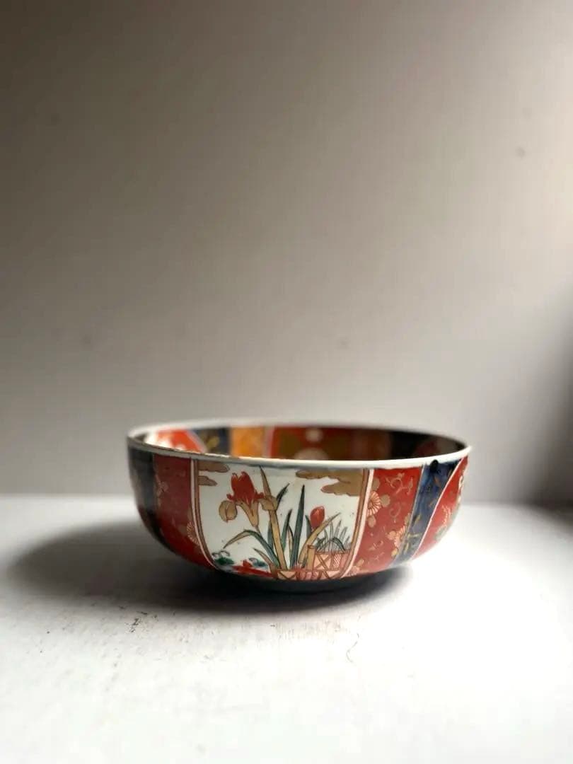 517 骨董 アンティーク 古伊万里 染付 色絵金彩窓絵鳳凰図8寸鉢 富貴長春