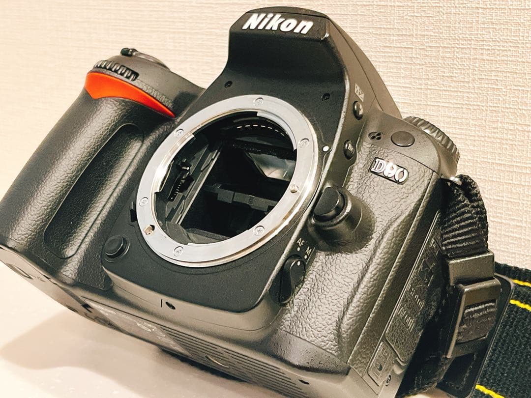 訳あり大特価　Nikon D90 デジタル一眼レフカメラ　ボディ