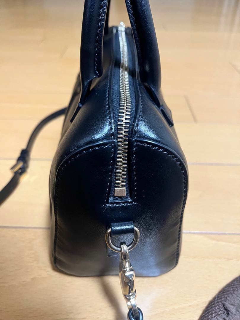 VALENTINO ショルダーバッグ