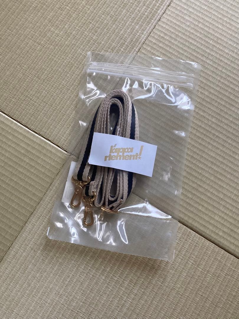 LAppartement スマホストラップホルダー