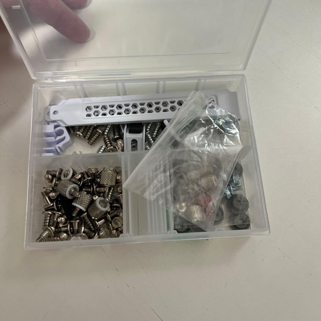 PCケース　lianli o11 VISION