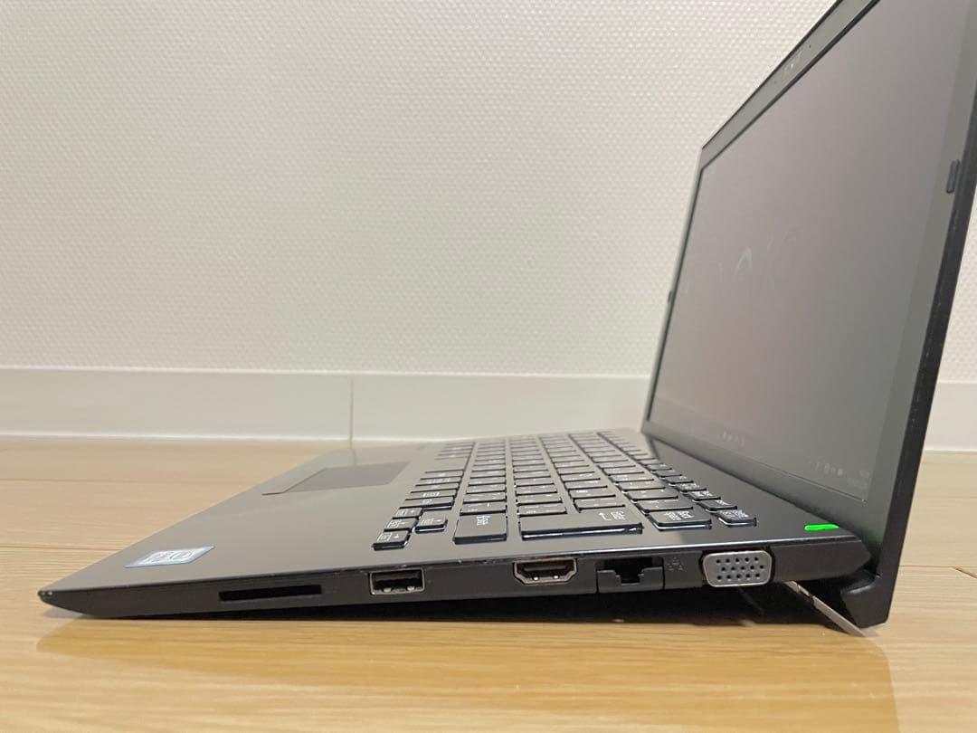 VAIO FHD液晶 Core i5-8250U 8GB SSD 256GB