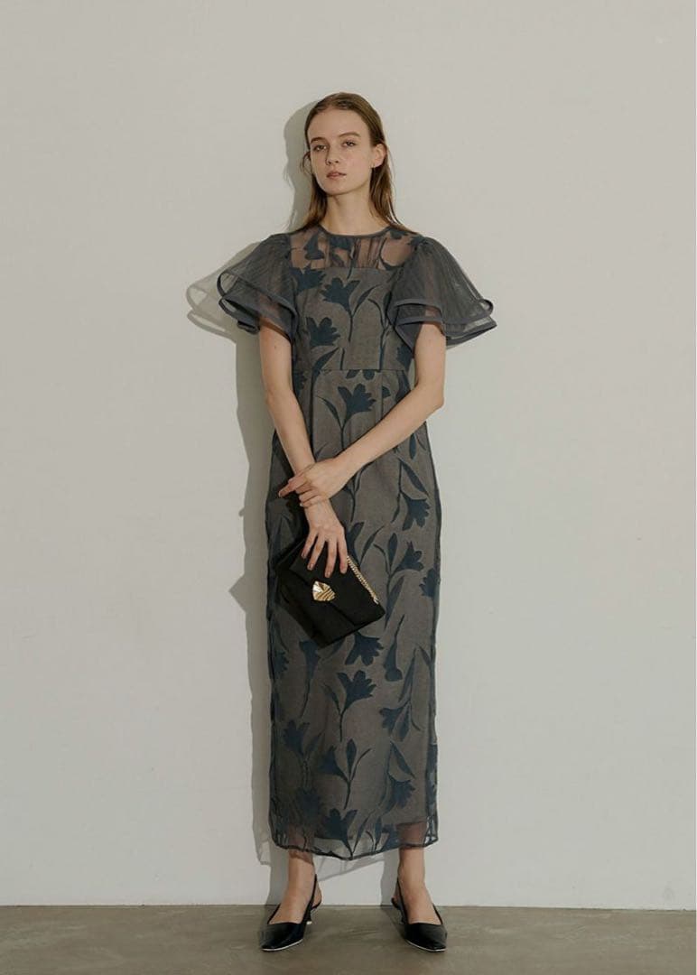 スーツ・フォーマル・ドレス Circurar sleeve flower dress