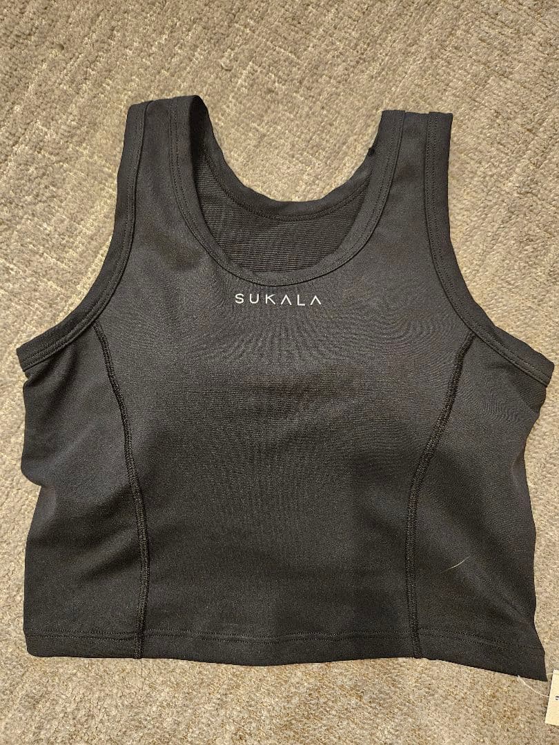 SUKALA　LLサイズ モーションバランスショートタンクトップ　ブラック