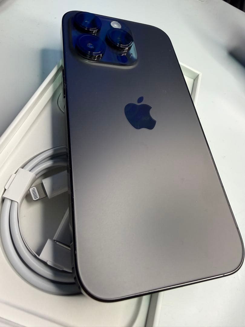 【美品】iPhone 14 Pro 黒 512GB 本体 SIMフリー　箱付き他