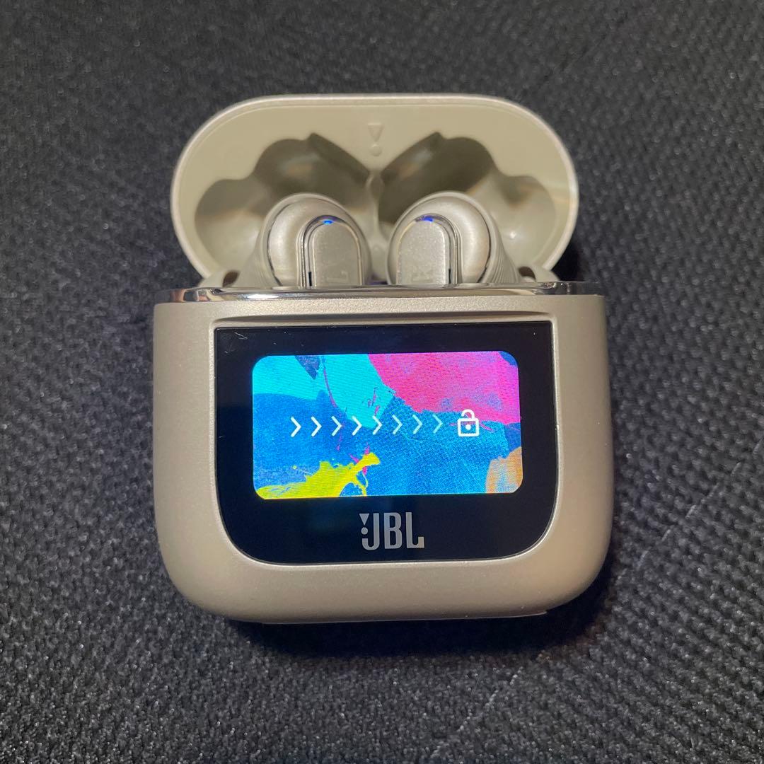 JBL TOUR PRO 2ワイヤレスイヤホン シルバー