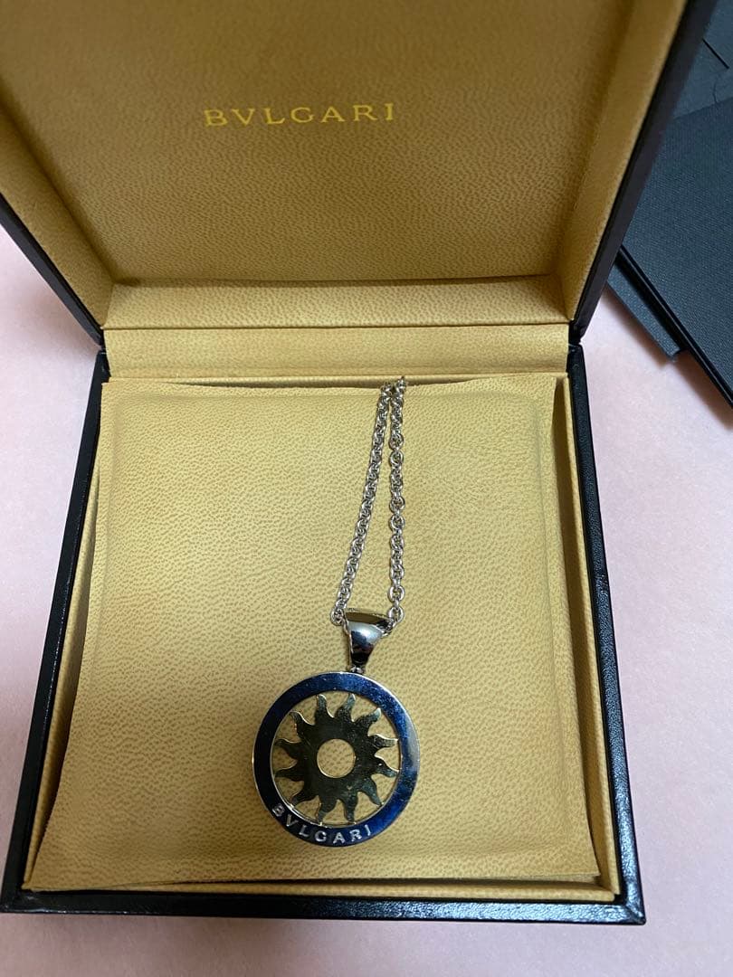 BVLGARI 太陽モチーフ ネックレス