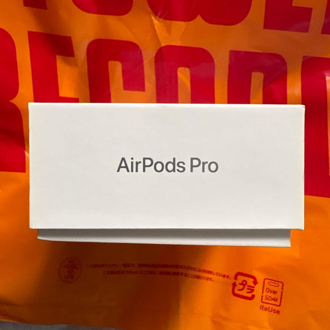 イヤホン AirPods Pro2 (lighting)