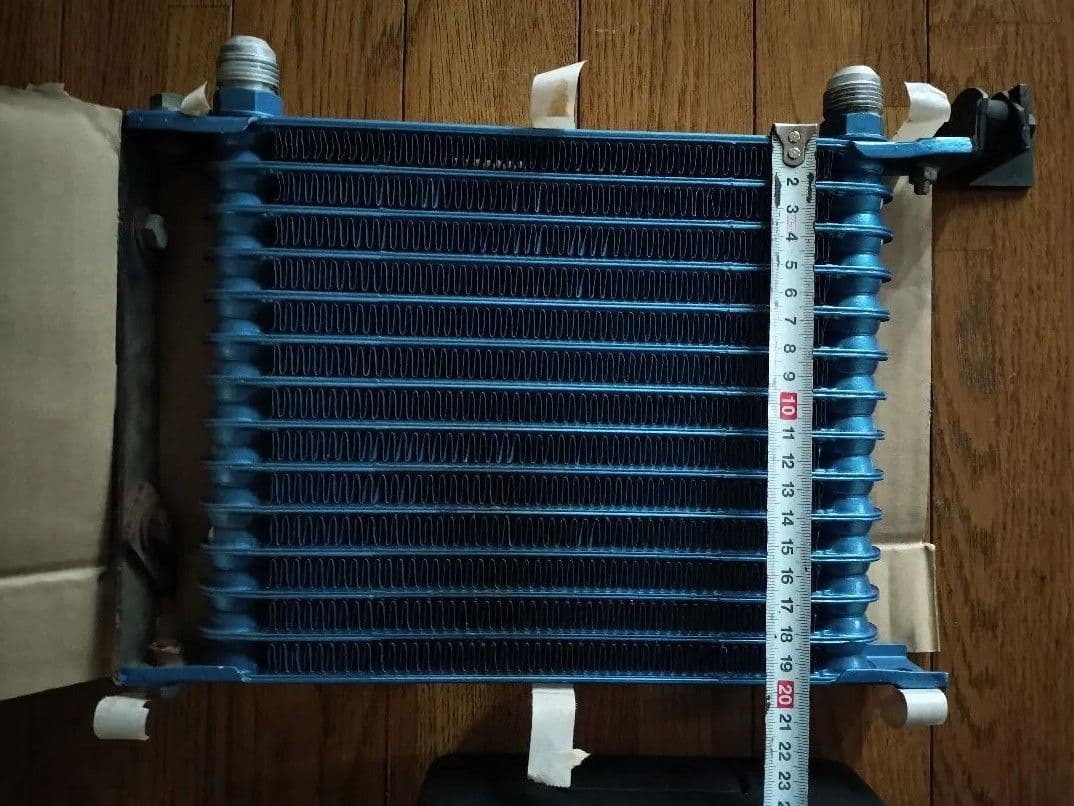 ご*す様 トラストグレッティ オイルクーラー