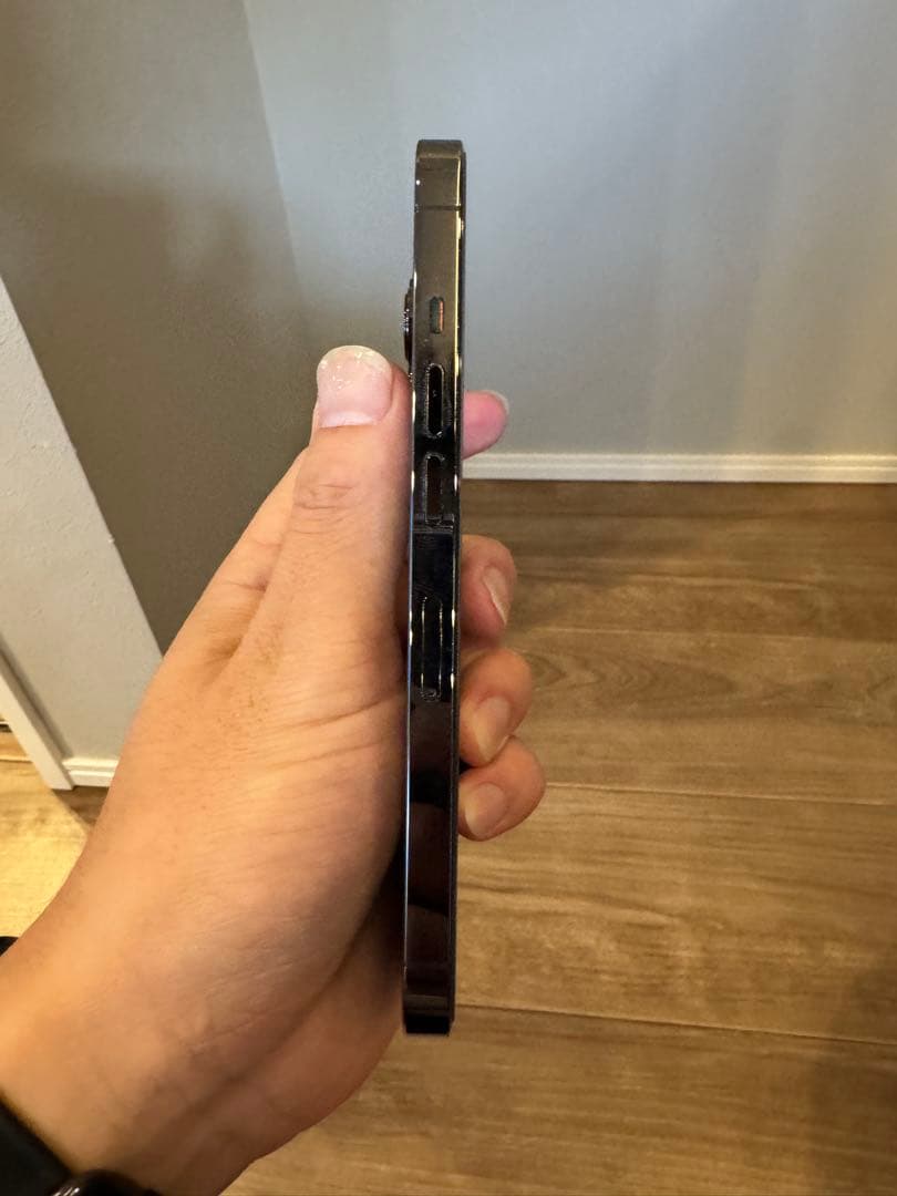 iPhone 13 Pro 1TB グラファイト simフリー