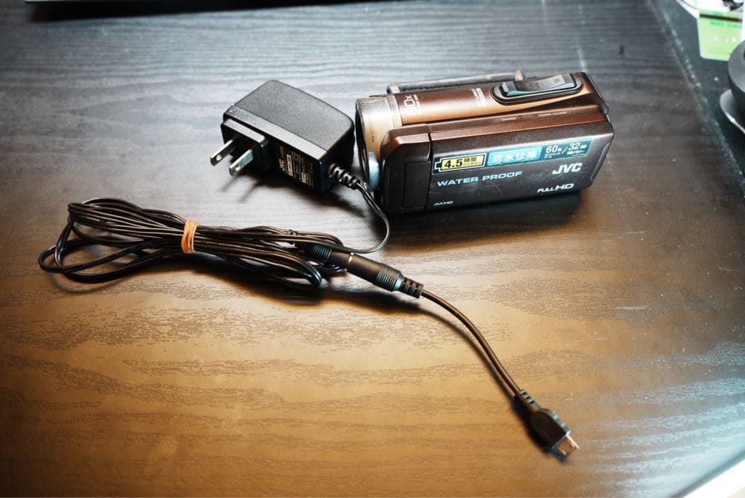 JVC GZ-R70-T ビデオカメラ 本体