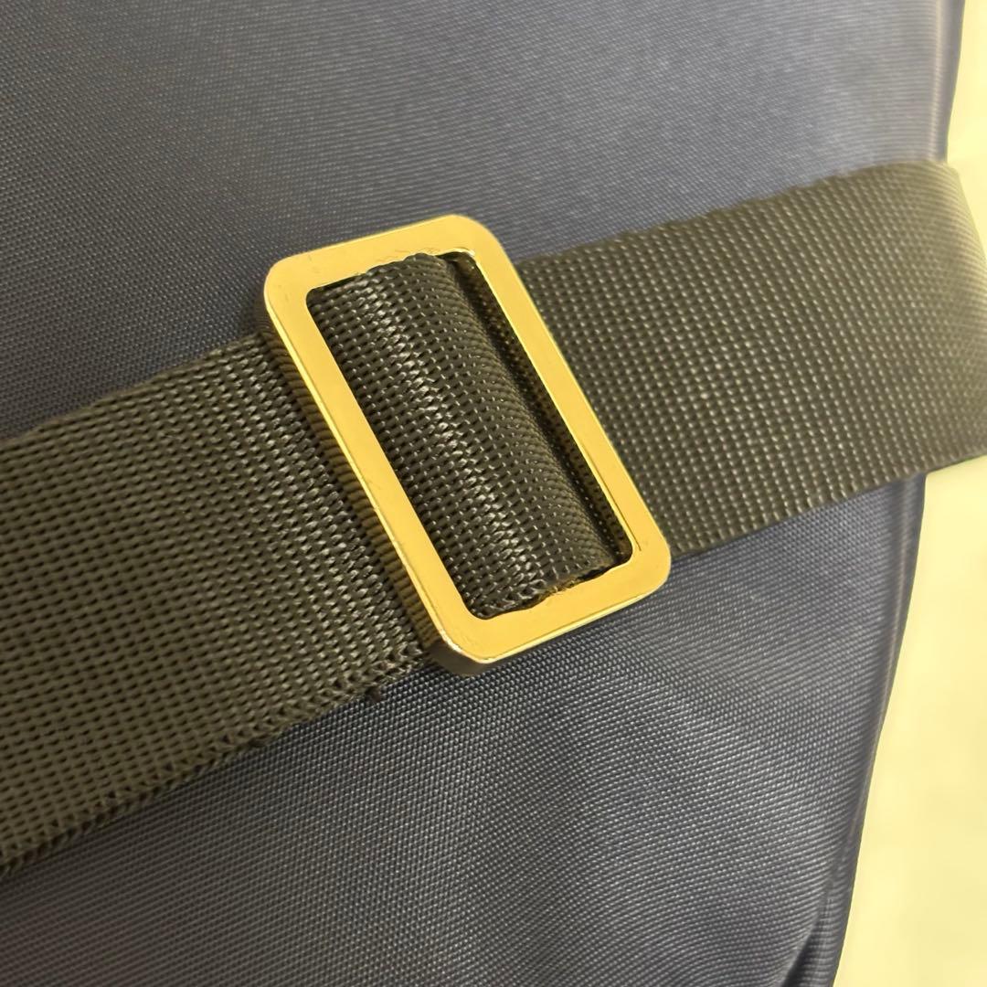 ✨️極美品✨️ TOCCA トッカ リボン ボディバッグ ウエストポーチ ネイビー