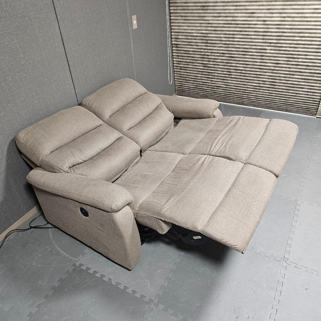 定価:98,000円 電動リクライニングソファ　2人掛け　ニトリ ビリーバUSB