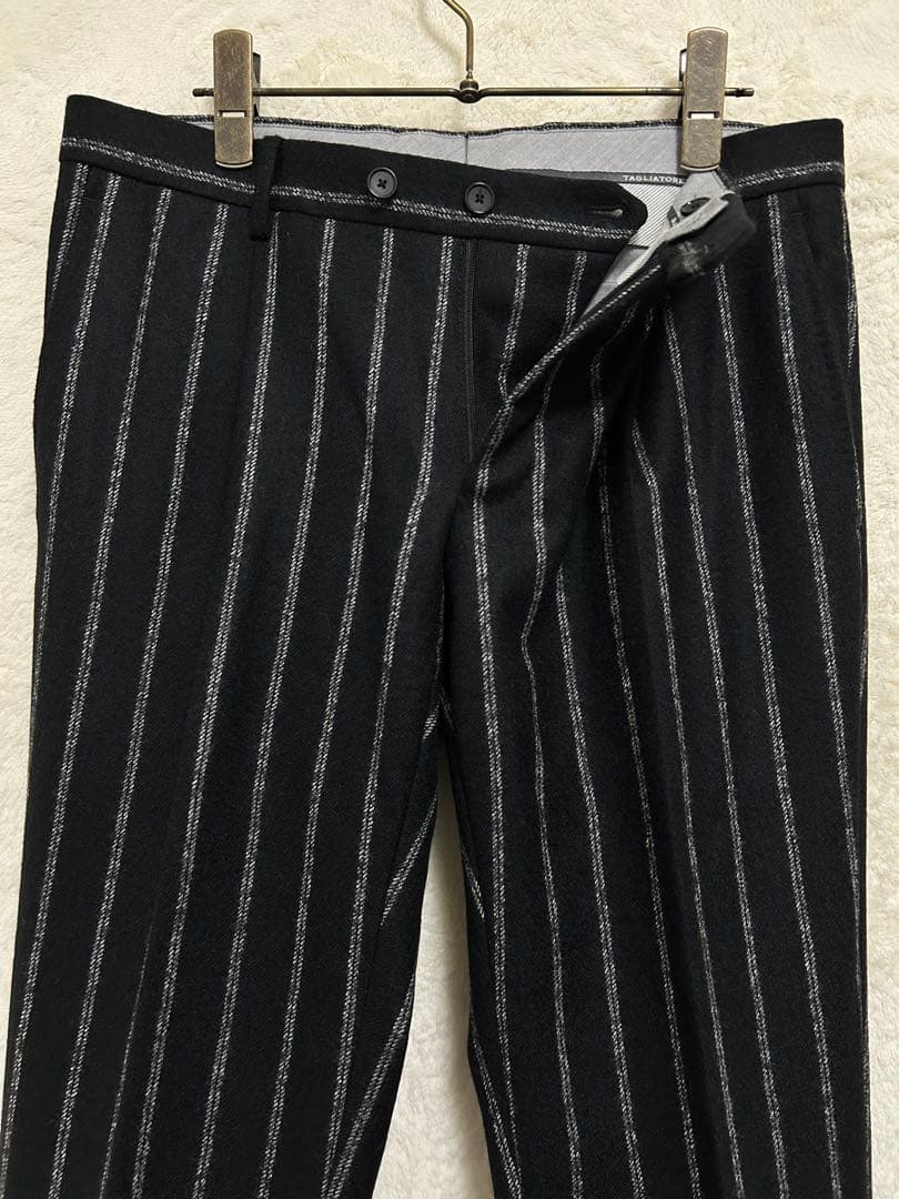【新品同様】TAGLIATORE メンズ スーツ 46 M 黒×白 ストライプ