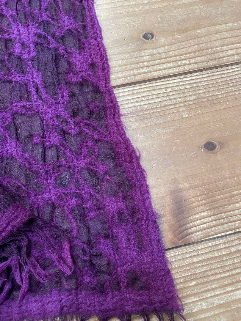 ⬇️ヨーガンレール　☆ 花フェルトスカーフ