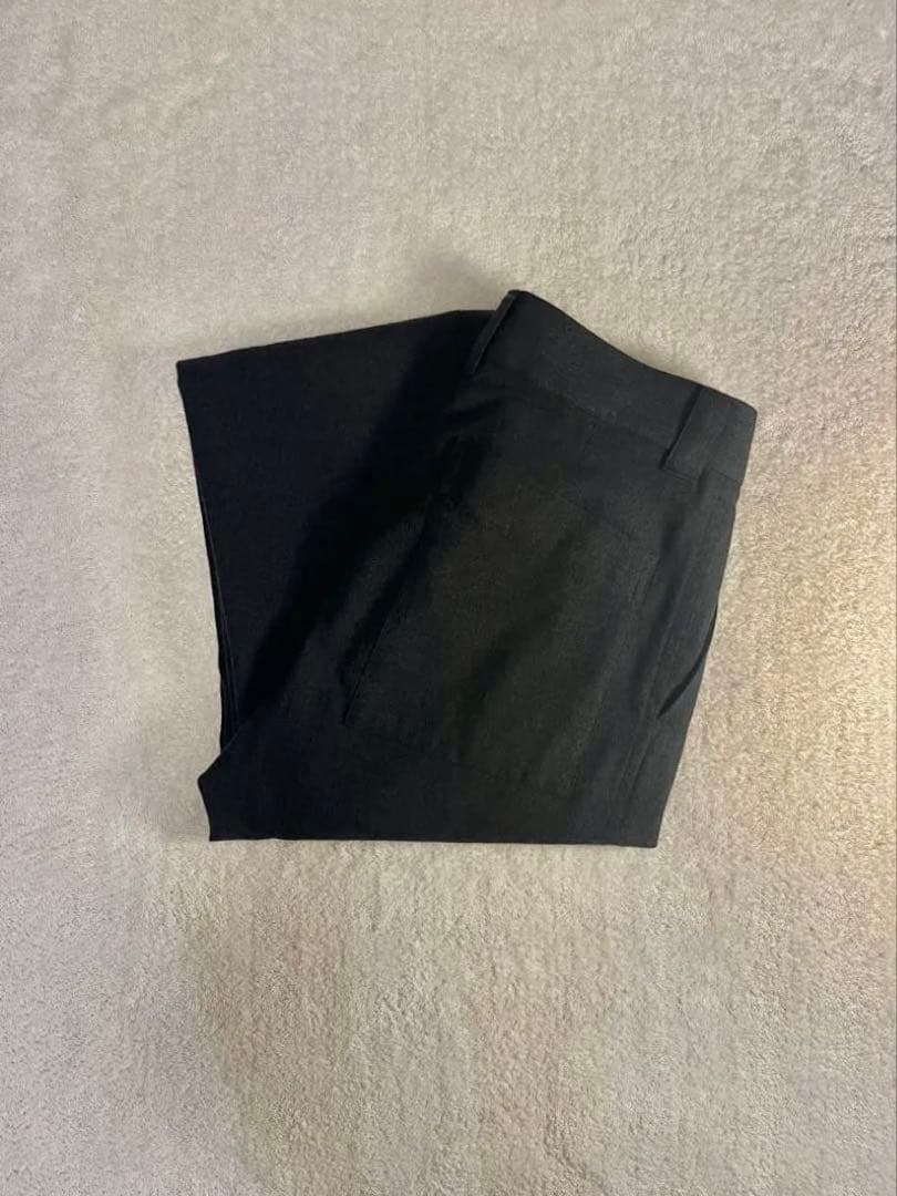 マーガレットハウエル チャコールグレー スラックス