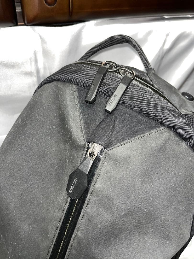 こ*ん様 【限定品】ARC'TERYX BEAMS コラボ Arrow22