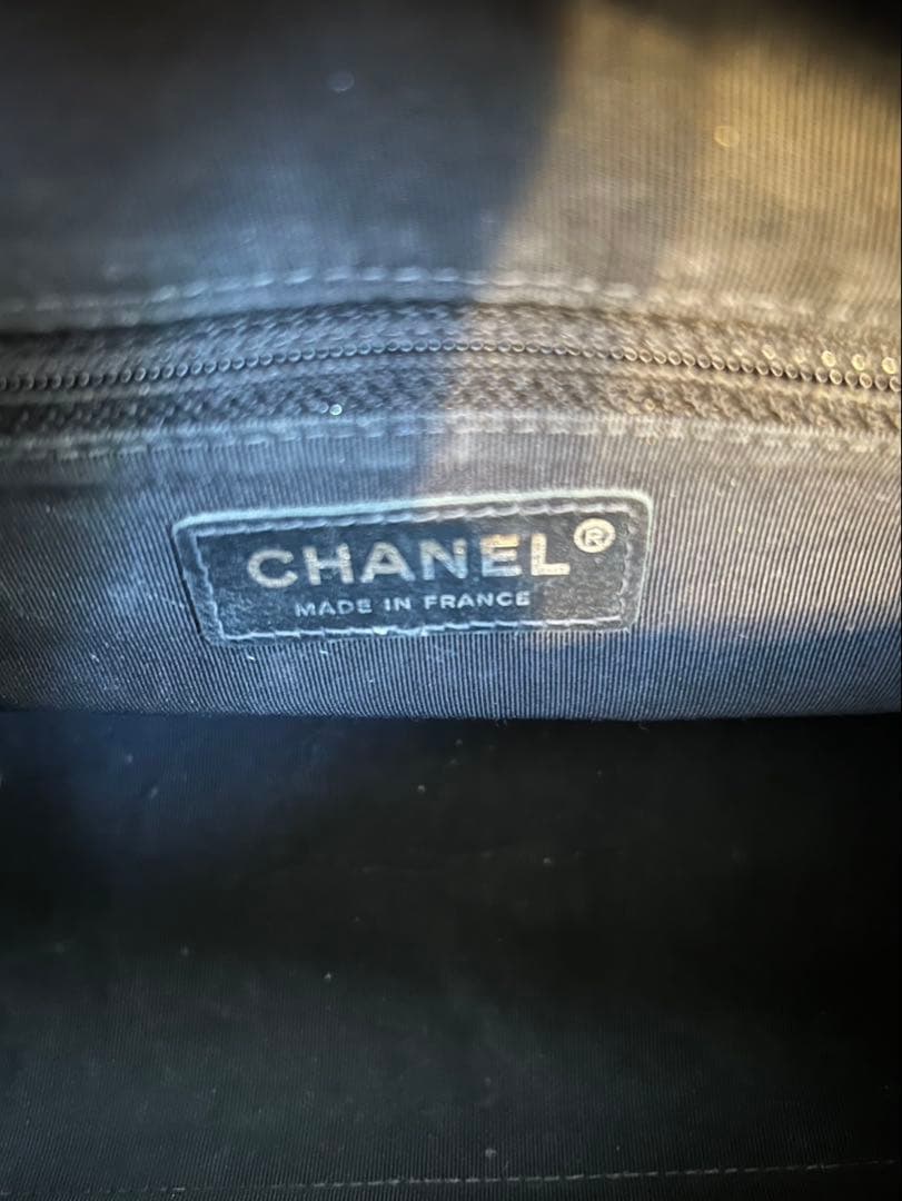 CHANEL ブラック ハンドバッグ キルティング