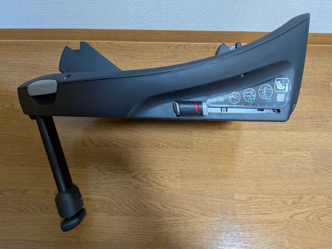 Cybex Cloud G i-Size ベビーシート Base G