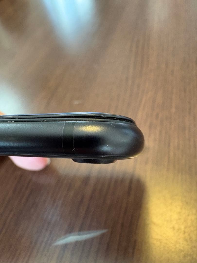 iPhone SE 2 black 画面ひび割れあり 128GB