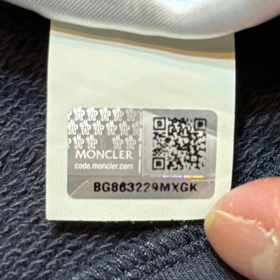 すきーほうすけ MONCLER モンクレール パーカー　ネイビー　Sサイズ