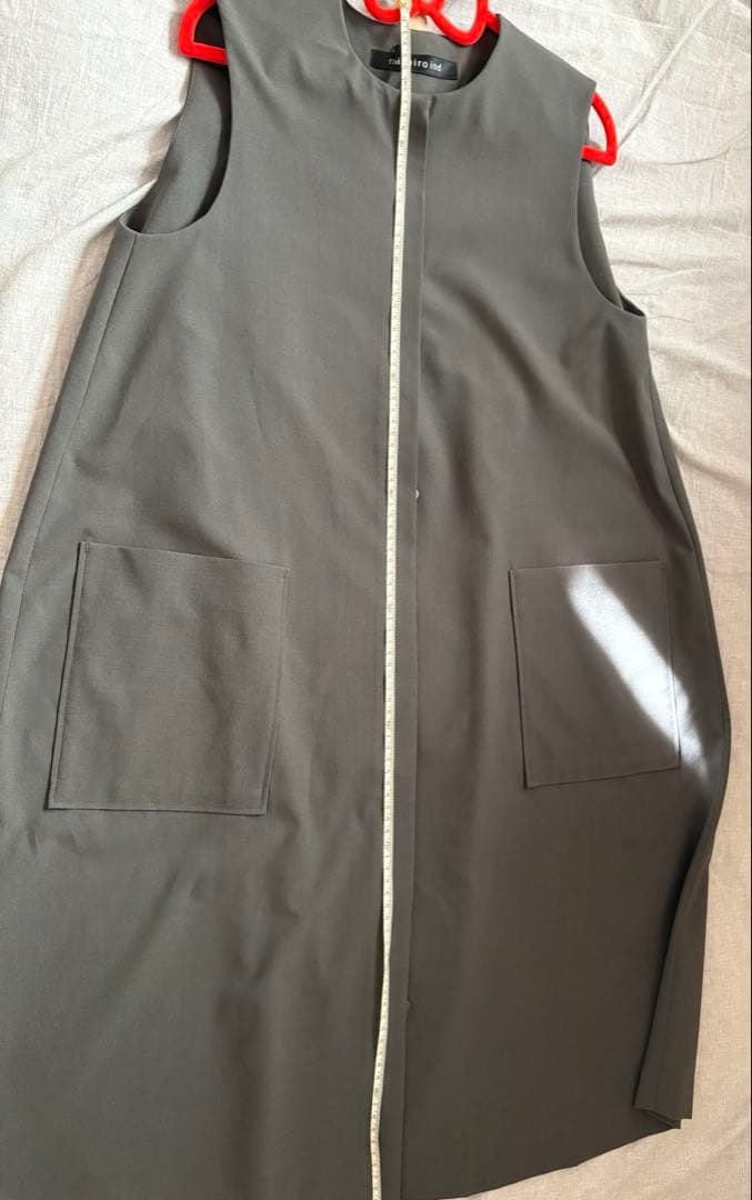 さ*ん様 新品タグつき ミズイロインド mizuiro ind グレー ジレ　ベ