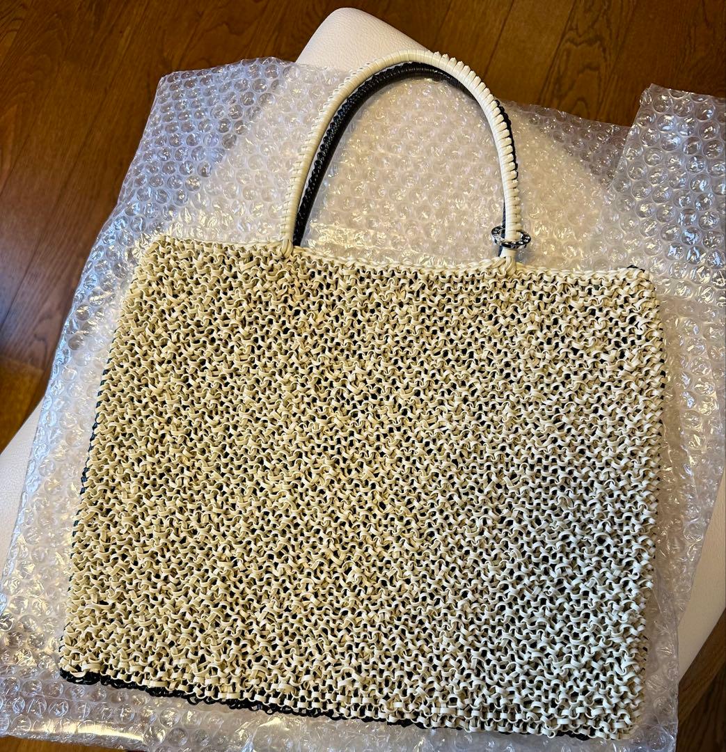 【美品】アンテプリマ ハンドバッグ ホワイト&ブラック