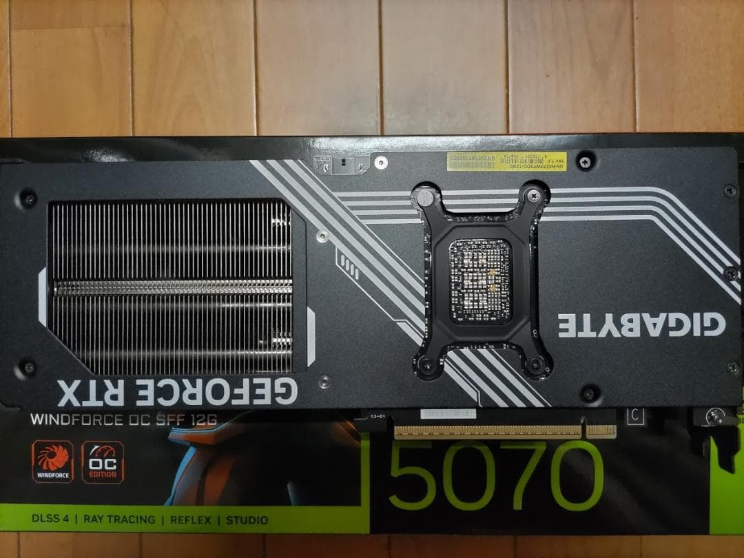 GIGABYTE RTX 5070 12GB【完動品】