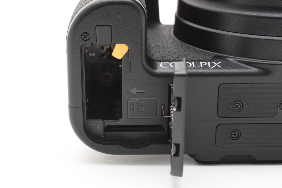 Nikon coolpix p1000 ニコン クールピクス デジカメ