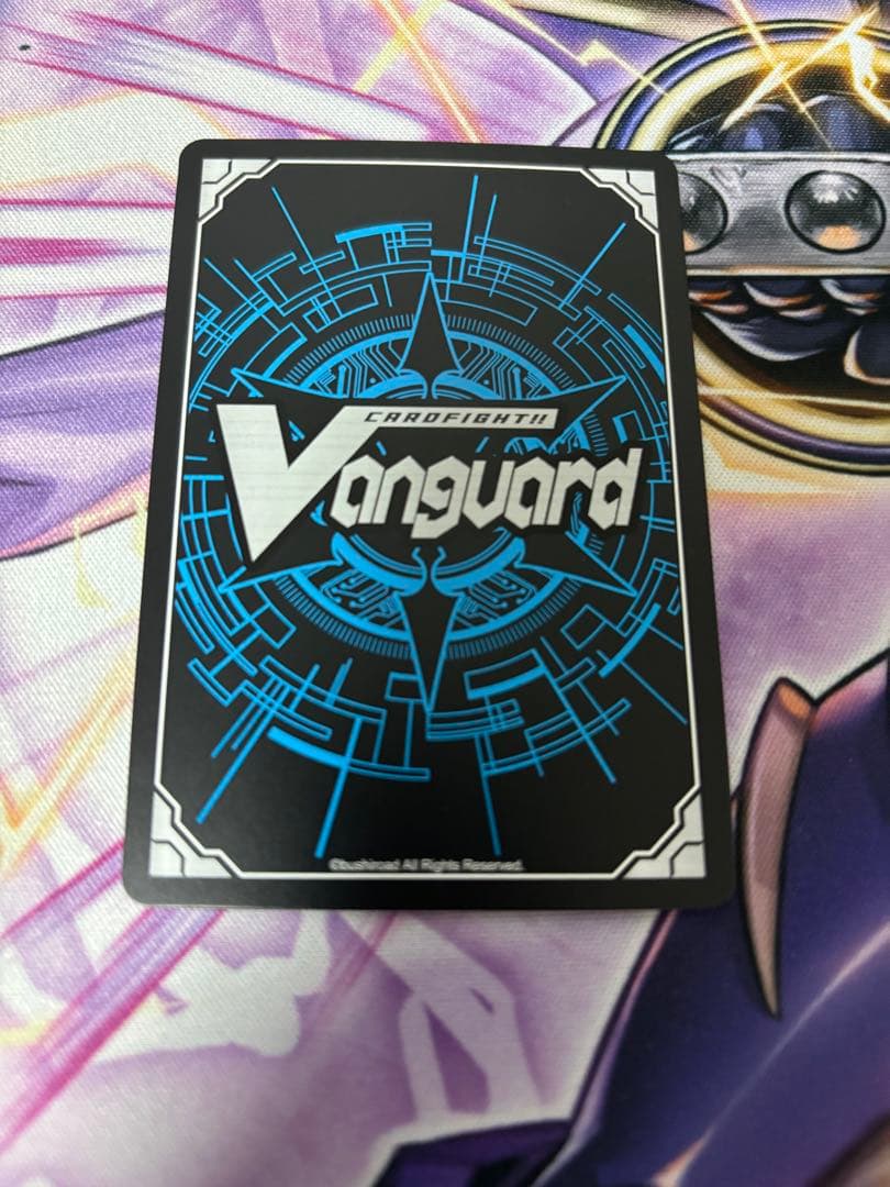 ヴァンガード　プラナプリベント・ドラゴン　プロモ　デラックス2023